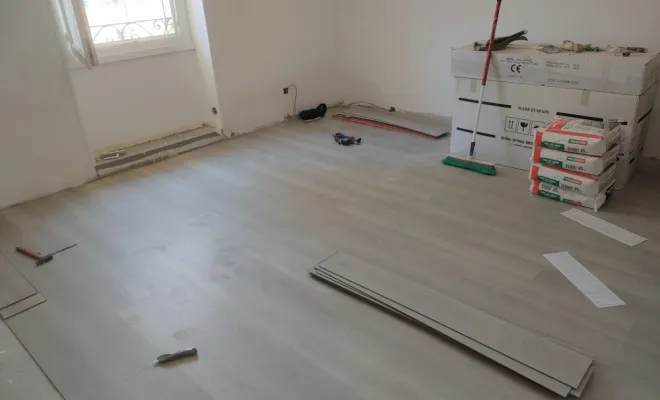 Pose de parquet flottant PVC à Bollène, Pierrelatte, EURL Fontenelle